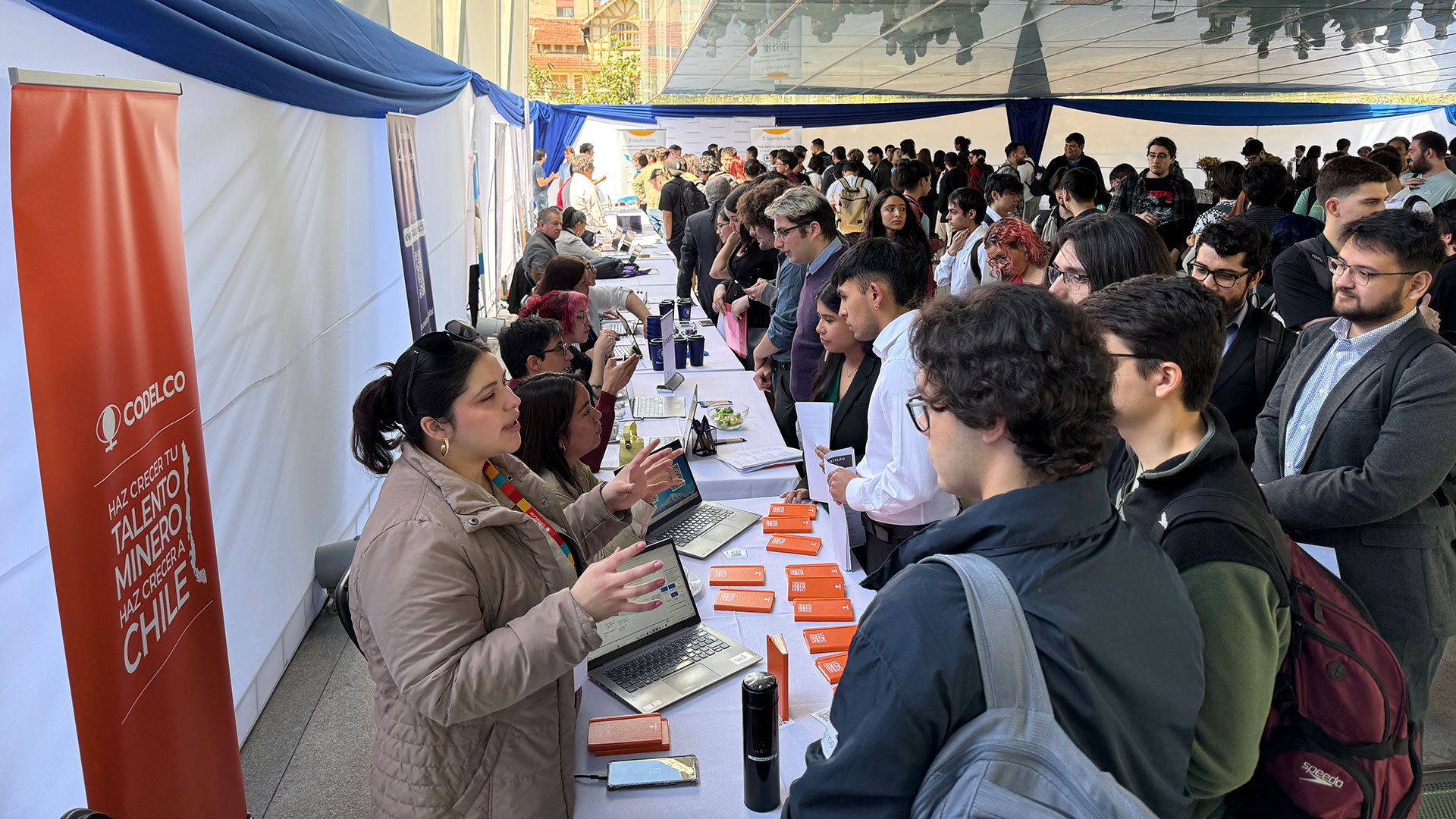Con gran convocatoria se realizó la Feria Laboral DCC