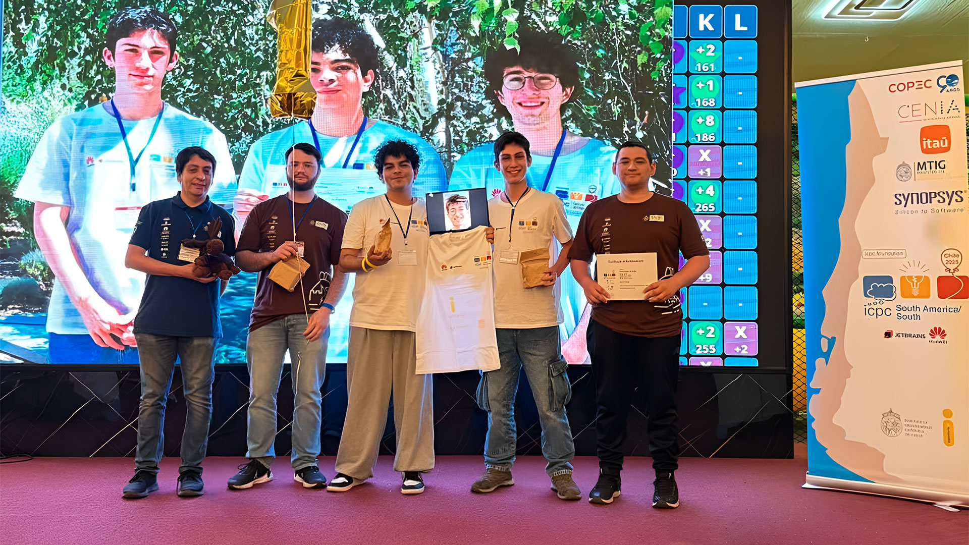 Universidad de Chile triunfa en la final nacional del Torneo de Programación Competitiva