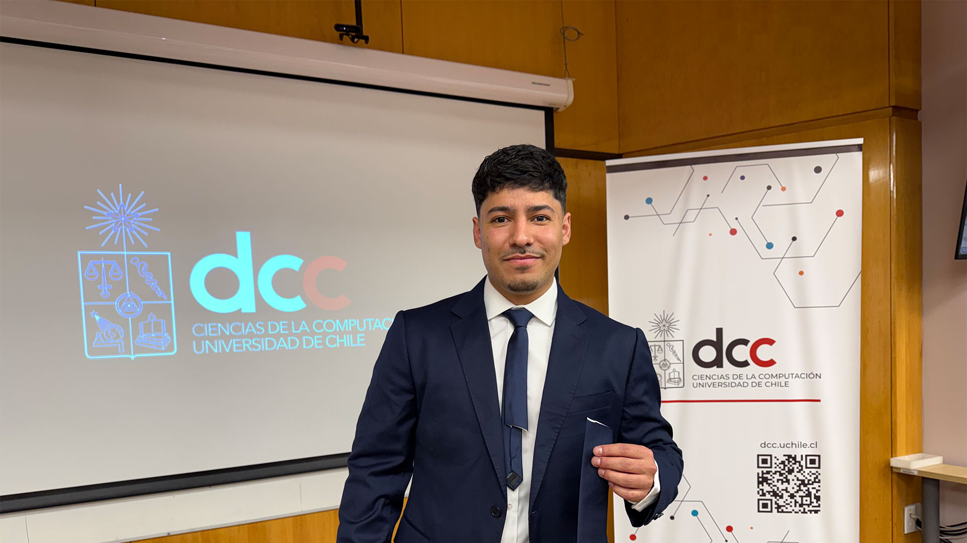 ¡Felicitaciones Alonso Herrera, nuevo ingeniero civil en computación!
