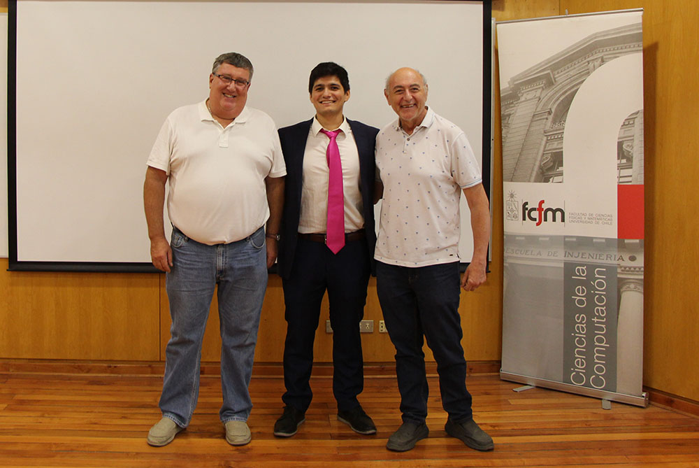 ¡Felicitamos a Felipe Flores! Nuevo Ingeniero Civil en Computación
