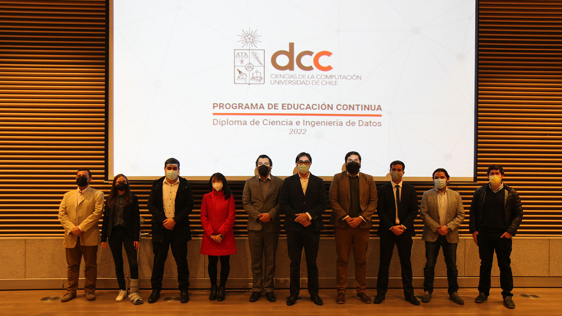 Programa de Educación Continua del DCC graduó a nuevos profesionales