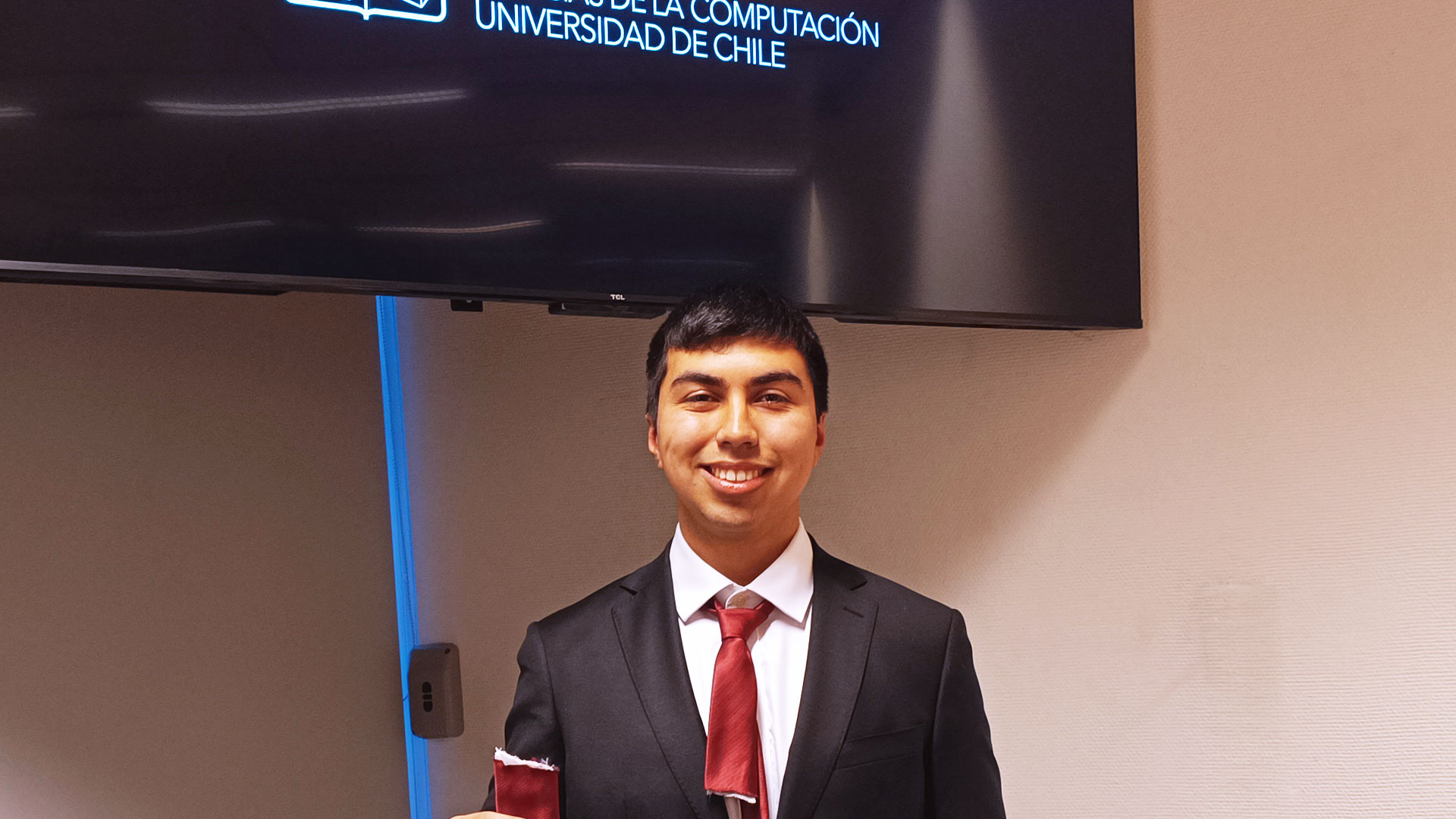 ¡Felicitaciones Joaquín Figueroa, nuevo ingeniero civil en computación!