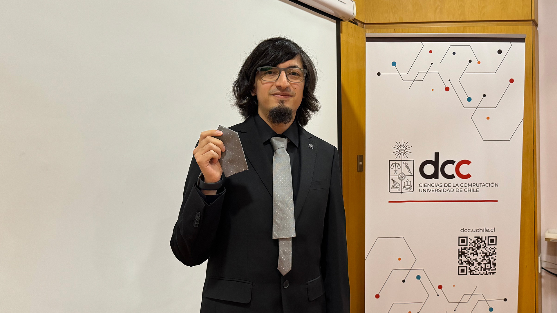 ¡Felicitaciones Jorge Barraza, nuevo ingeniero civil en computación!