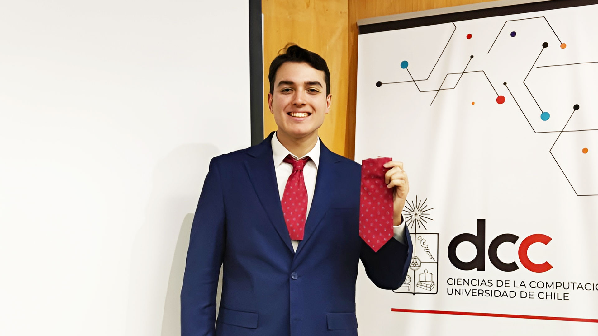 ¡Felicitaciones Jorge Feliú, nuevo ingeniero civil en computación!
