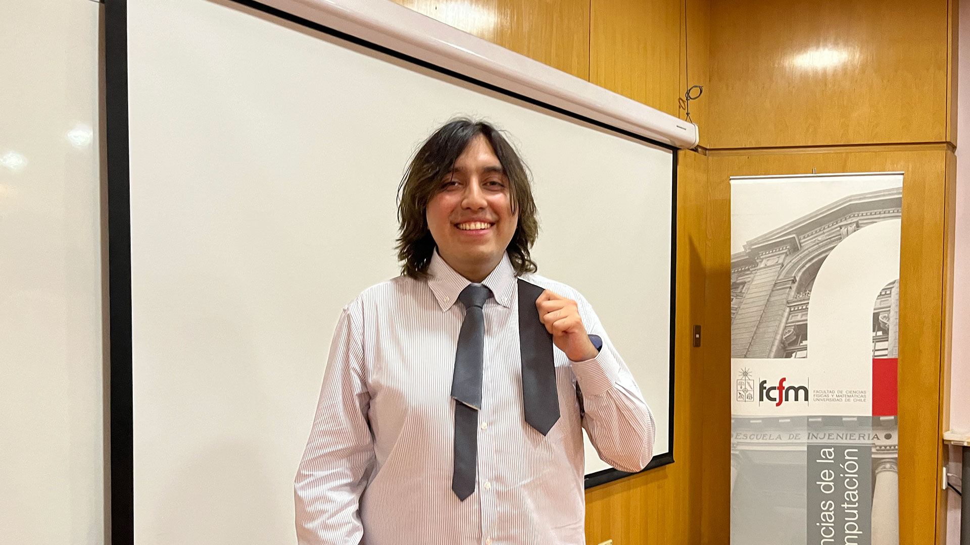 ¡Felicitaciones Sebastián Valdivia, nuevo ingeniero civil en computación!